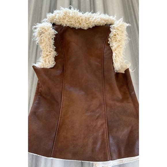 FAUX SHEARLING VEST INC INTERNATIONAL S NEW - Picture 6 of 6